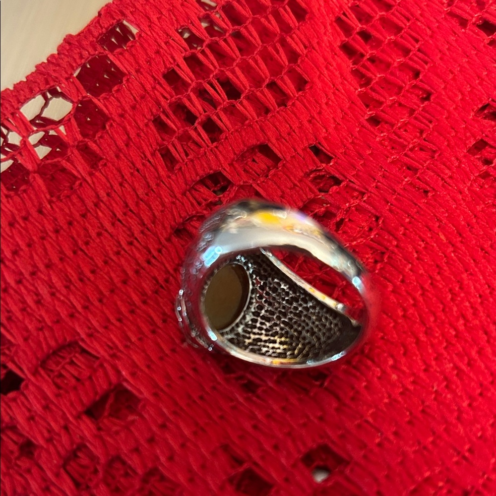 Mans Silver Ring with a tiger eye style - Picture 3 of 7